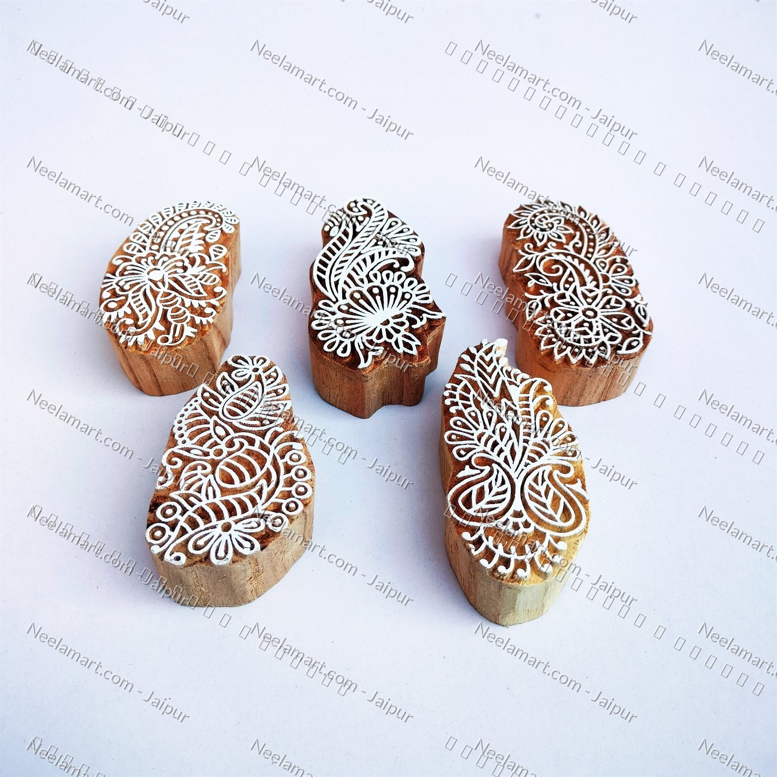 Assorted Traditional Buti Print Set
